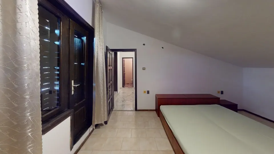 Two-storey house with a plot in Cholakova Cheshma, Kosharitsa