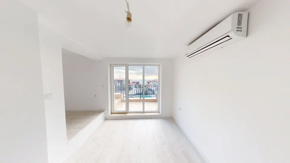 2-Zimmer-Wohnung mit Meerblick in Grand Villa, Sweti Wlas