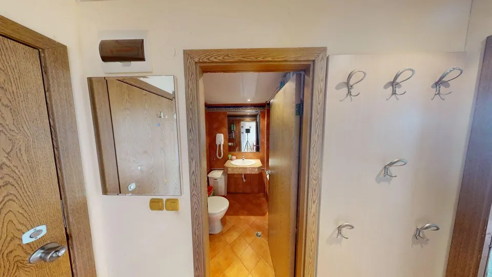 One-bedroom apartment in the Atrium Beach complex, Elenite