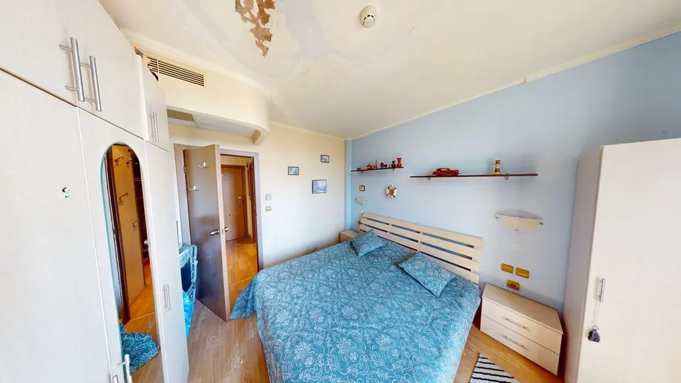 One-bedroom apartment in the Atrium Beach complex, Elenite